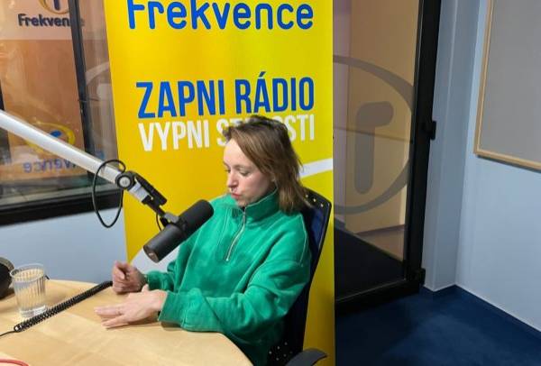 Host Frekvence 1